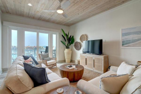 Harbor Hideaway